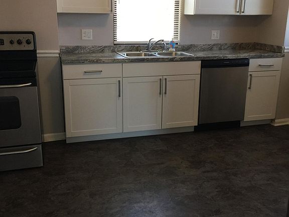 4th image of 4101 Eileen Dr