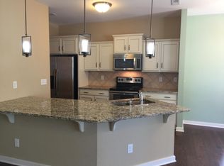 2720 Bramble Ridge Ct, Charlotte, NC 28215