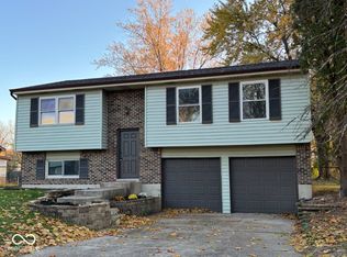4013 Mistletoe Dr, Indianapolis, IN 46237