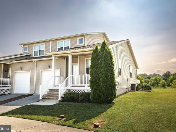 733 Wye Oak Dr, Fruitland, MD 21826