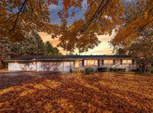 13143 Tucker Rd, Dewitt, MI 48820