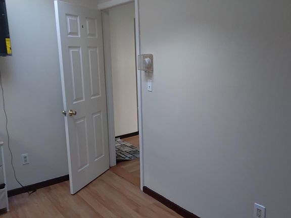 2nd image of 21 Linden St #6