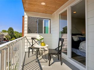 5212 Brooklyn Ave NE #A, Seattle, WA 98105