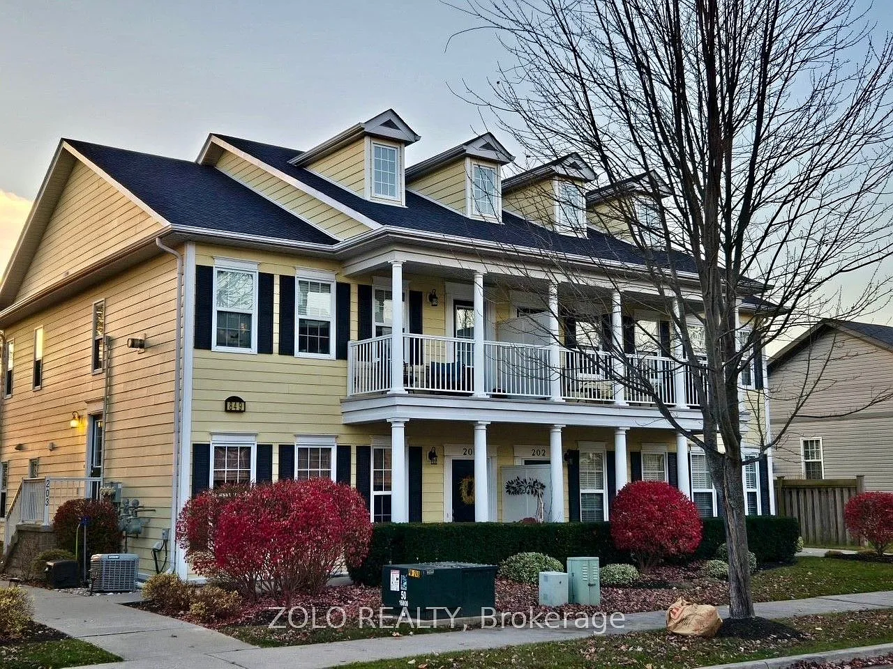 2 bed, $2,600 — Photo 1