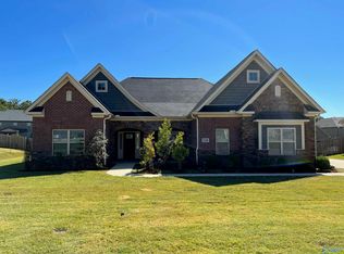 138 Sougahatchee Dr, New Market, AL 35761