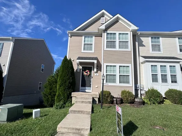 24 Britania Ct, Martinsburg, WV 25405
