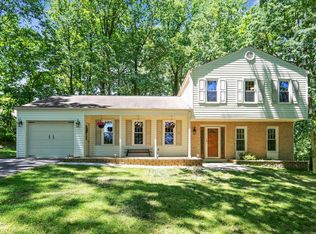 16802 Camberford St, Rockville, MD 20855