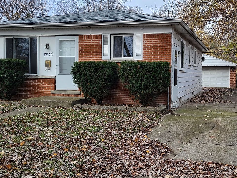 1st image of 19565 Broadacres St