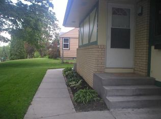 3221 Indiana Ave N, Robbinsdale, MN 55422