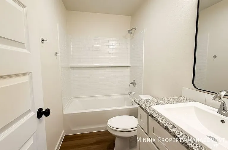 1202 Cottonwood Ave — Photo 11