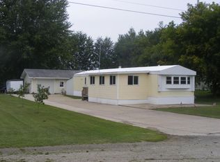 41 9th St, Sand Lake, MI 49343