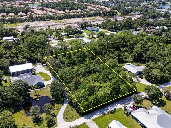 3145 62nd Dr, Vero Beach, FL 32966