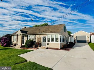 206 N Peters St, New Oxford, PA 17350