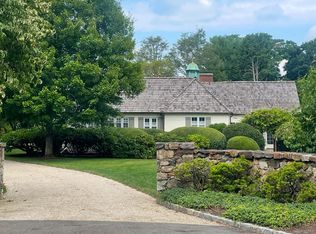 1128 Pequot Ave, Southport, CT 06890