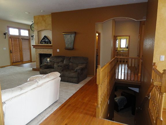 4th image of 2301 Whitetail Dr