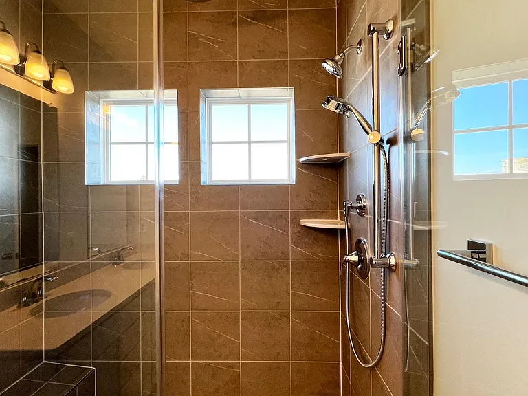 357 Andrew Ct — Photo 43