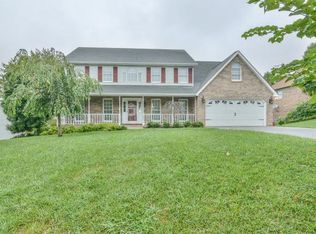 503 Mallard St, Johnson City, TN 37601