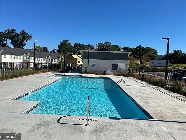 1708 NW Gunnin Trce NW — Photo 31