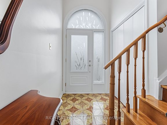 5th image of 3938 Midhurst Ln