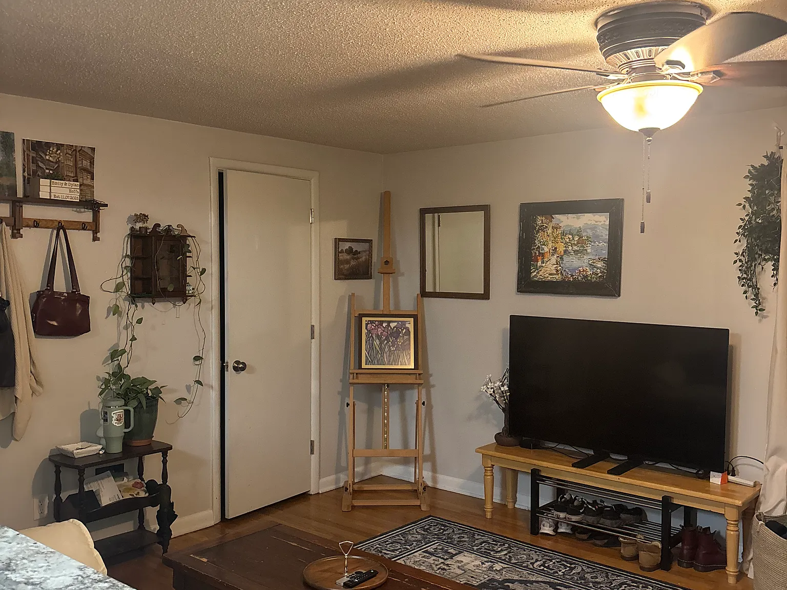 2 bed, 900 sqft, $925 — Photo 2