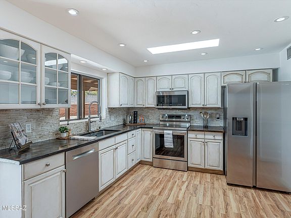 3rd image of 4600 N Paseo Sonoyta