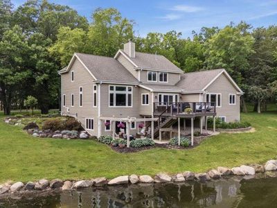 960 S Wayfare TRAIL, Oconomowoc, WI, 53066