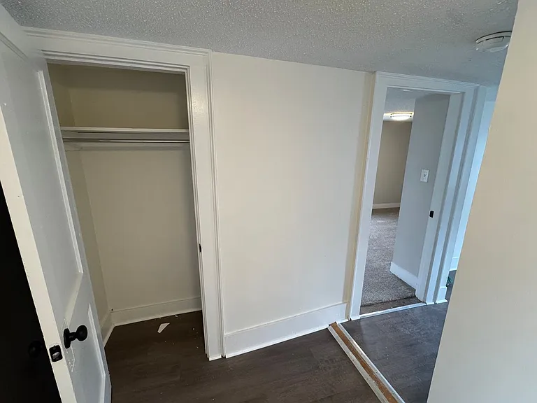 717 Main St — Photo 6
