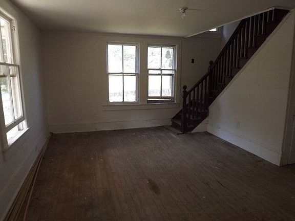 2nd image of 1437 Juniper Creek Dr