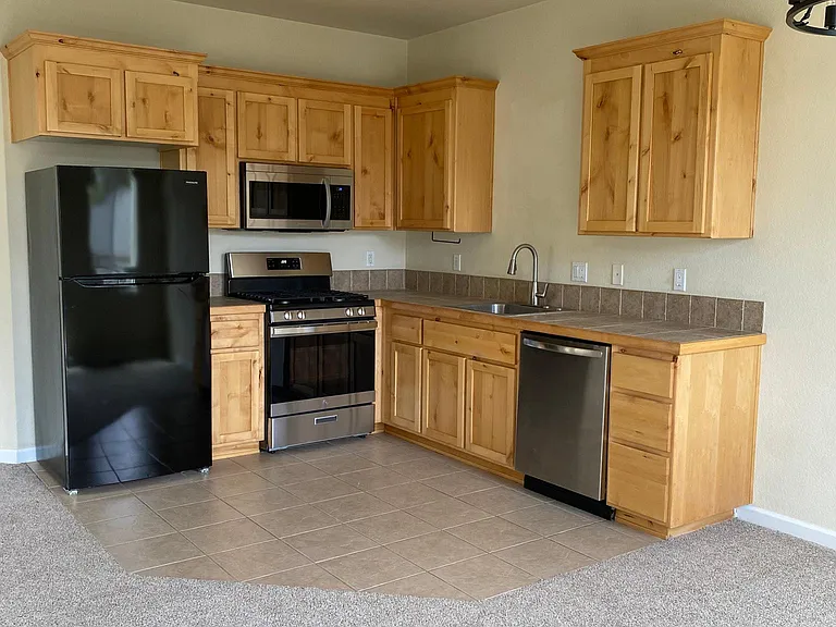kitchen with all new appliances