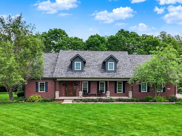 4123 S Village Row, New Palestine, IN 46163