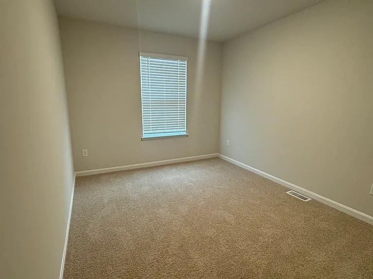 121 Tigney Dr — Photo 13