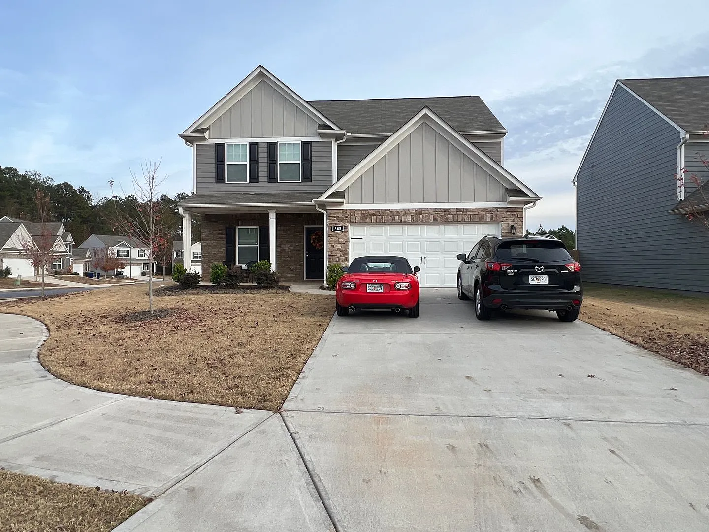 Beautiful. spacious 4 bedroom house in Athens, GA! — Photo 2