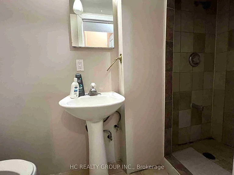 1570 Richmond St #55 — Photo 9