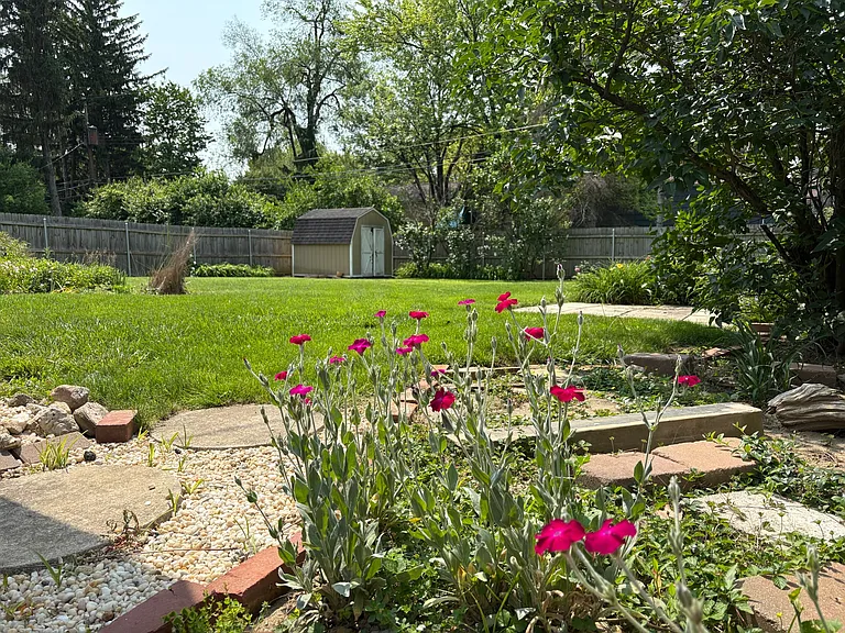 899 Bricker Blvd — Photo 44