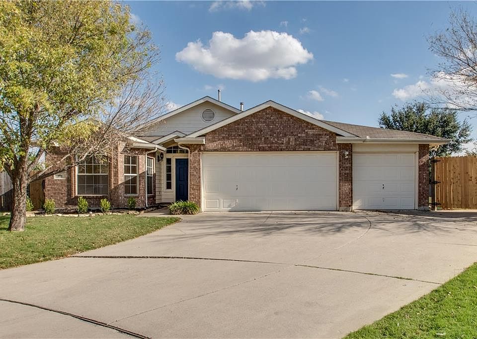 1st image of 1001 Swan Cir