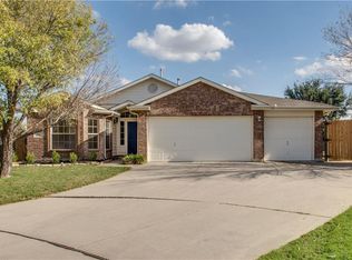 1001 Swan Cir, Saginaw, TX 76131