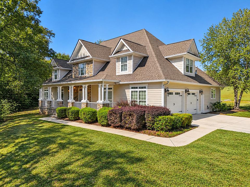 1st image of 43 Hidden Hills Dr