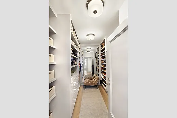 Sold by Stribling | media 8