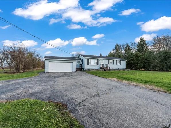 2352 Sweden Walker Rd, Brockport, NY 14420