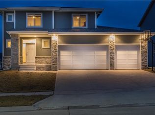 135 Abigail Ln, Waukee, IA 50263