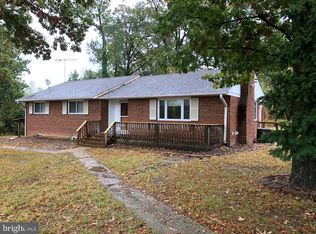 7213 Beulah St, Alexandria, VA 22315