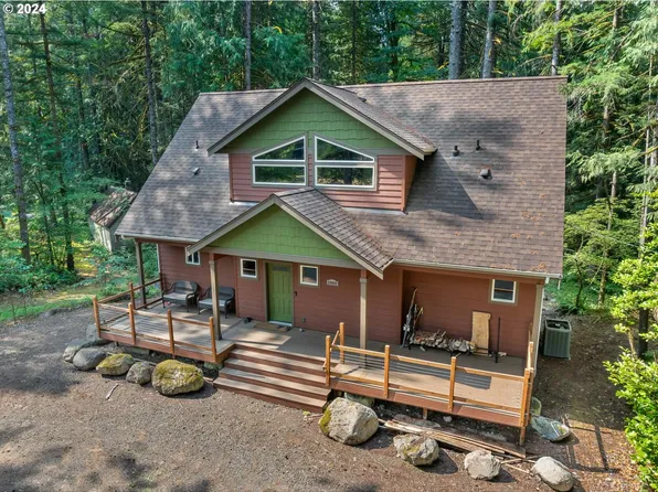 69896 E Rhododendron Ln, Rhododendron, OR 97049