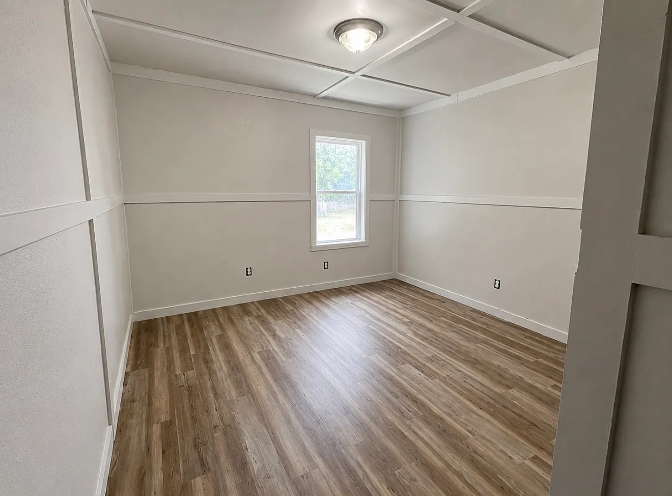 3 bed, 950 sqft, $1,195 — Photo 3