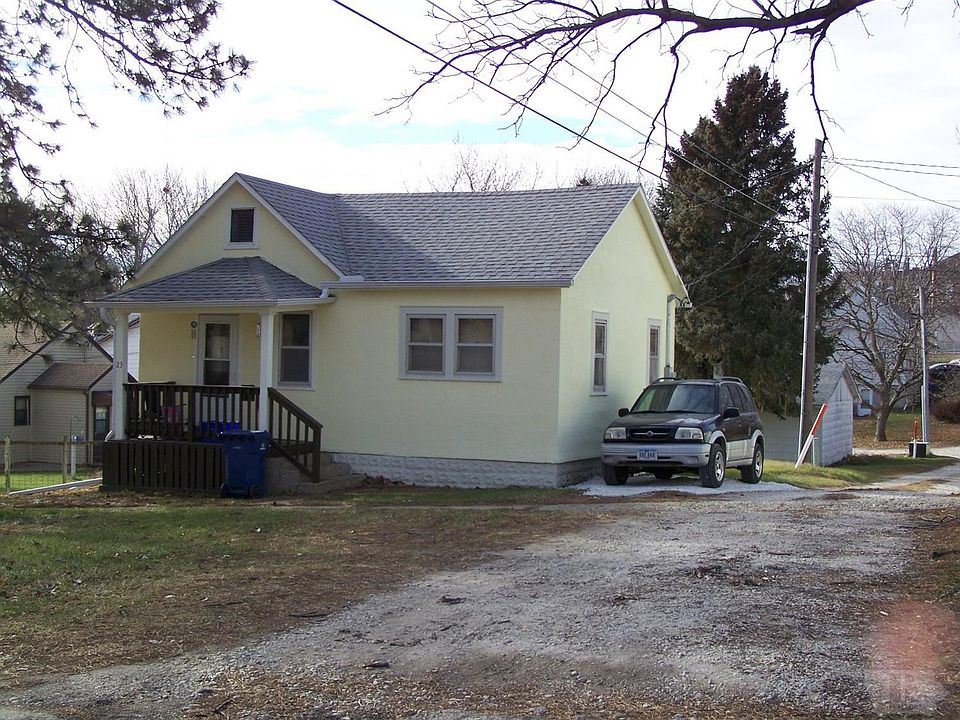 2nd image of 23 S 17th St