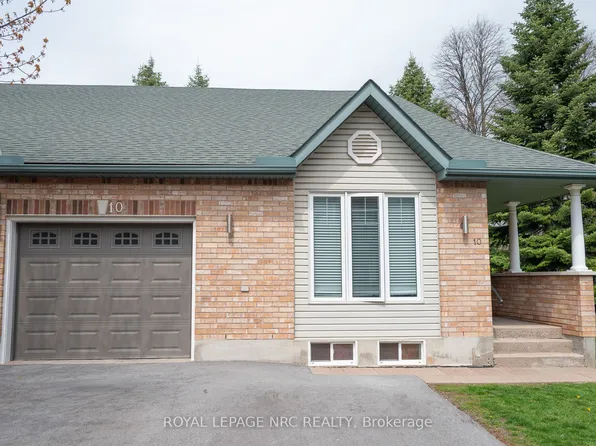 3797 Orlando Dr #10, Niagara Falls, ON L2J 4B5