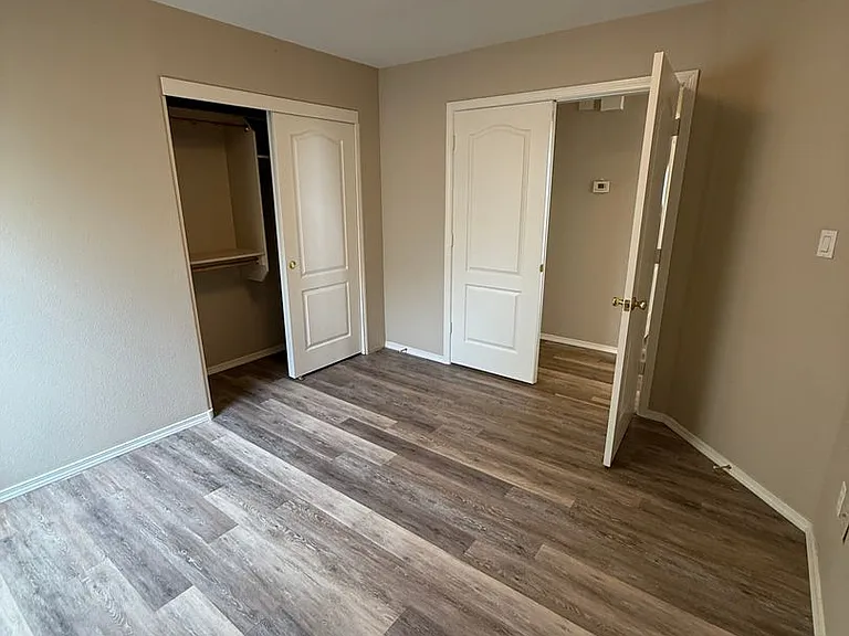 2526 Tuscan Hills Ln — Photo 18