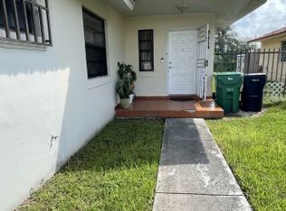 7414 SW 22nd St, Miami, FL 33155