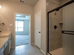 1828 Ranch Trail Rd, Aubrey, TX 76227