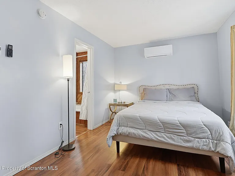 1379 Winding Way — Photo 26