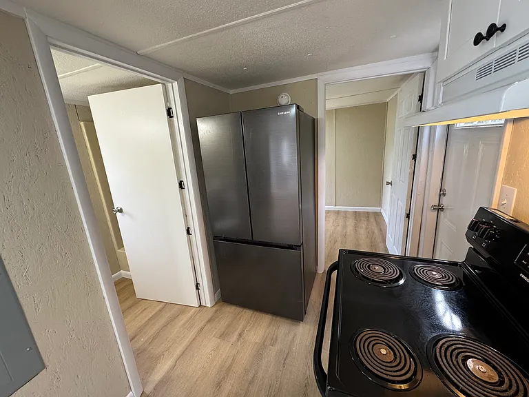 1370 Viola Rd #7 — Photo 4